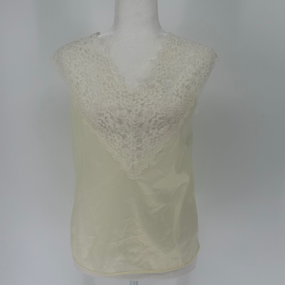 Vtg 80s Metropolitan Women Ivory Lace Trim V Neck Sheer‎ Lingerie Coquette Fairy
